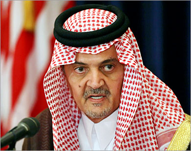 سعود الفيصل: اتهامات المالكي للسعودية "مدعاة للسخرية"